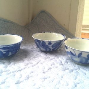Three Blue/White small Nantucket Distributing Company china bowls